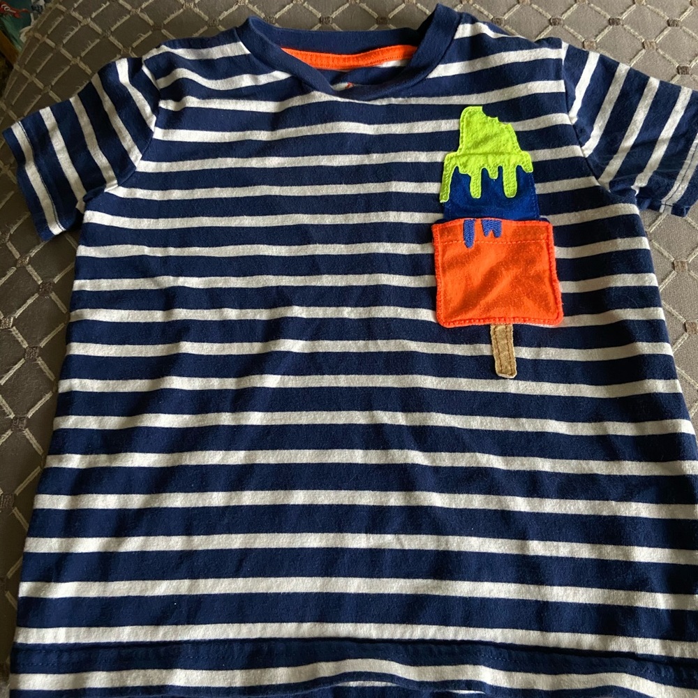 Mini Boden t shirt